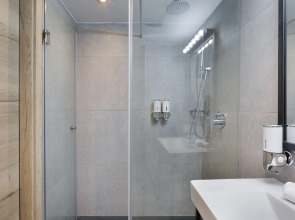 Azur Hotel by ST Hotels