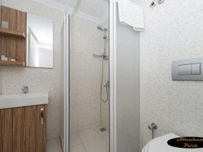 Clover Magic Altinkum Park Hotel