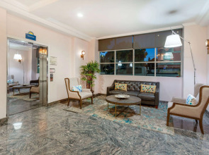 Days Inn by Wyndham Santa Monica