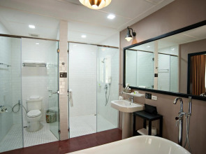 The Henry Hotel Manila