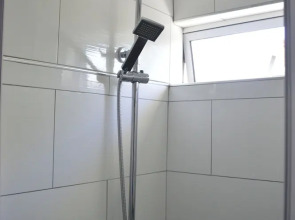 La Joliette Bungalow - Opposite Pereybere Beach