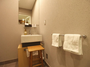 Hotel Amanek Ginza East