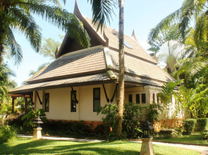 Mukdara Beach Villa & Spa Resort