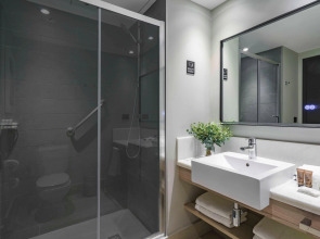 Pullman Santiago Vitacura