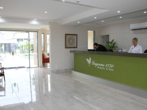 1770 Lagoons Central Apartment Resort