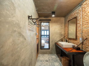 House of Machine Boutique Hotel