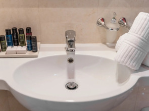 Baia del Mar Beach Boutique Hotel