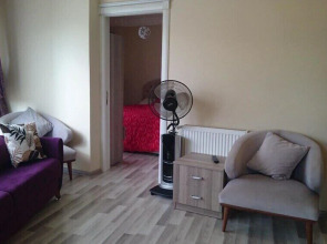 Happy Dreams Apart Hotel