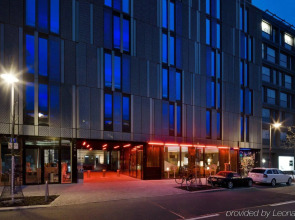 Numa Berlin Weinmeister