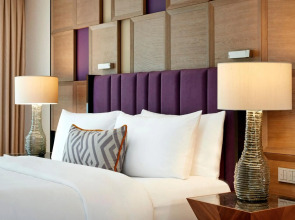 The Ritz-Carlton, Berlin