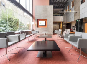 Отель ILUNION Barcelona