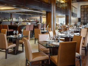 Paradise Suites Hotel