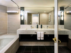 Hilton Guam Resort And Spa