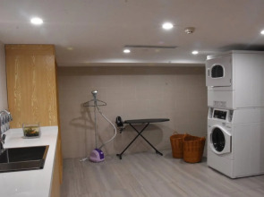 Holiday Inn Express Shanghai Gubei by IHG