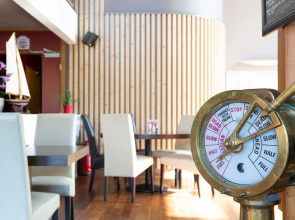 The Originals City, Hôtel Le Sextant