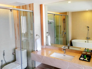 Regalia Upper View Hotel