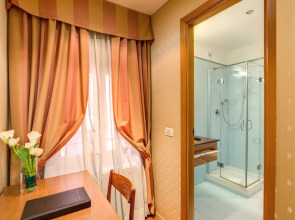 Flower Garden Hotel Rome