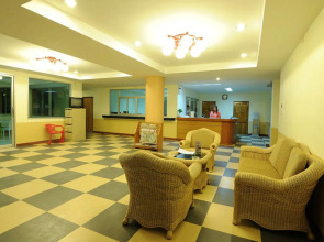 Trat Center Hotel