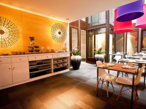 Casual Ilbira Granada Hotel