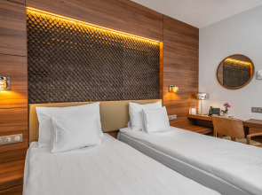 Charm Hotel Budapest  (formerly Boutique Hotel Budapest)