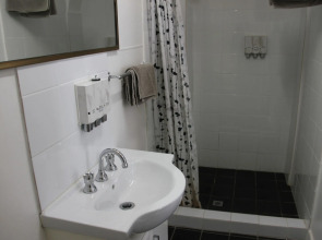 Alpine Heritage Motel