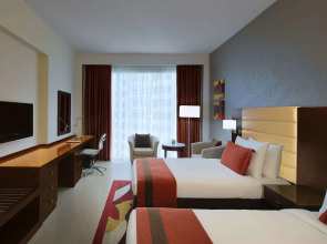 Отель Millennium Central Downtown