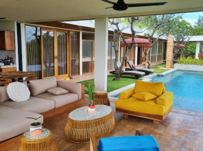 Uluwatu Sunset Hills