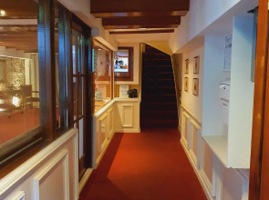 Rembrandtplein Hotel