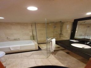 Commodore Hotel Busan