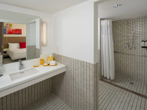 Royal Palm South Beach Miami, a Tribute Portfolio Resort