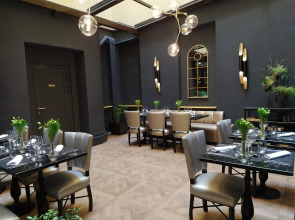 Hotel Vincci The Mint