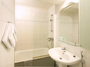 Hellsten Helsinki Parliament