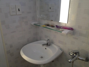 Phuong Hong Guesthouse