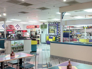 Seralago Hotel & Suites Main Gate East