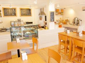 Bloomrooms @ Link Road