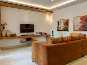 Villa Orange - 900m from Beach