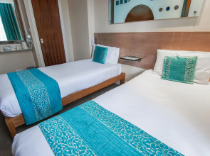 Abbey Court, Hyde Park Hotels