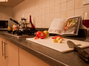 Heri Heights Hotel Apartments, SureStay Collection by BW