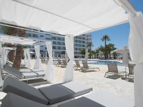 Bohemian Gardens Hotel