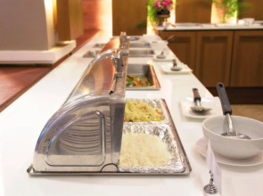 Chiang Mai Gate Hotel