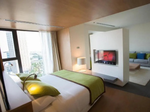 Seen Hotel Abidjan Plateau