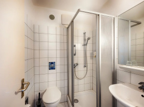 Enjoy Hotel am Studio