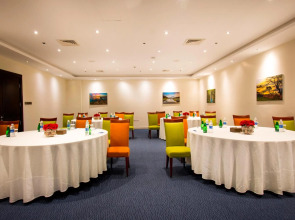 Отель City Seasons Muscat