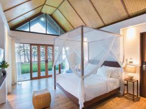 Mira Montra Resort Koh Mak