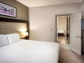 Leonardo Hotel Cardiff