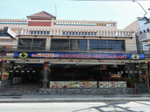 The Little Mermaid Guesthouse & Restaurant