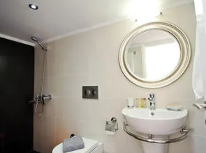 Archontiko Santorini