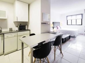 WooTravelling Plaza de Oriente HOMTELS