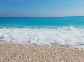 Surya Kencana Seaside Hotel