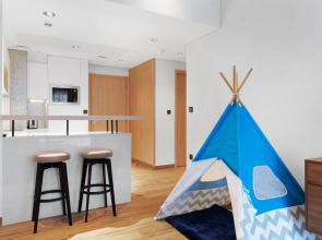 Adagio Premium The Palm